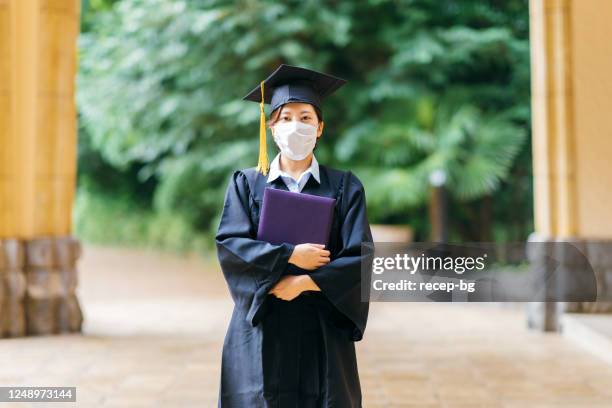 Japan Graduation Robe Japanese Gown Photos and Premium High Res Pictures - Getty Images