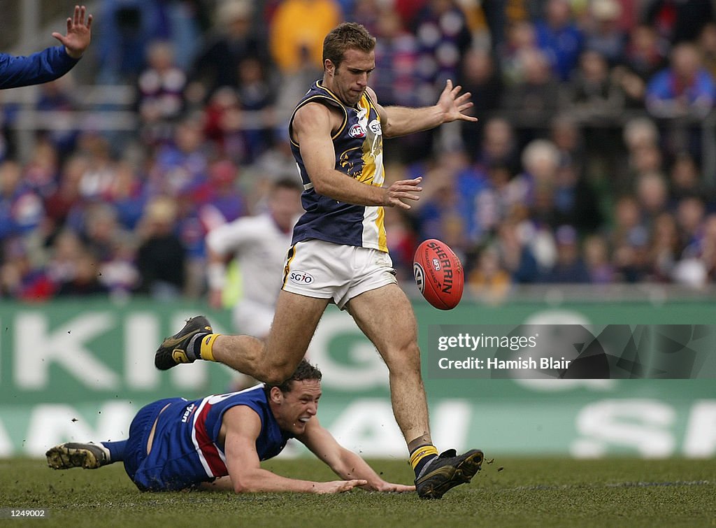 Western Bulldogs v West Coast Eagles