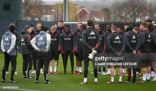 Belgium's head coach Domenico Tedesco talks to his players during a training session of Belgian national soccer team Red Devils, Wednesday 22 March...