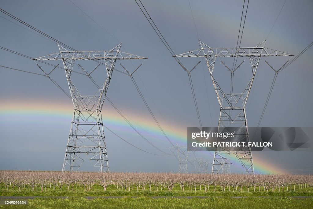 TOPSHOT-US-WEATHER-CALIFORNIA