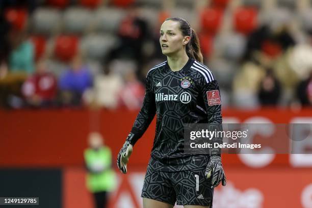 Goalkeeper Laura Benkarth of Bayern Muenchen looks on during the FLYERALARM Frauen-Bundesliga match between FC Bayern Muenchen and MSV Duisburg at...