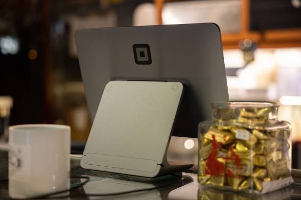 NY: Square Plunges As Short Seller Accuses Block Of Facilitating Fraud
