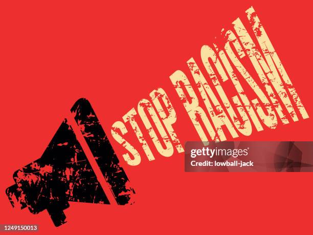 illustrations, cliparts, dessins animés et icônes de éliminer la discrimination raciale, stop racisme mégaphone grunge vector stock illustration. - justice sociale concept