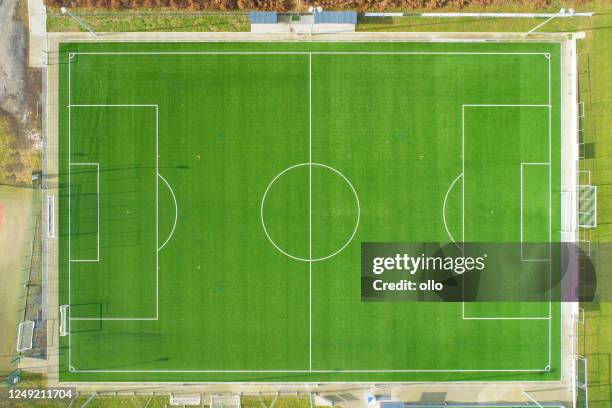 soccer field - aerial view - campo-desportivo imagens e fotografias de stock
