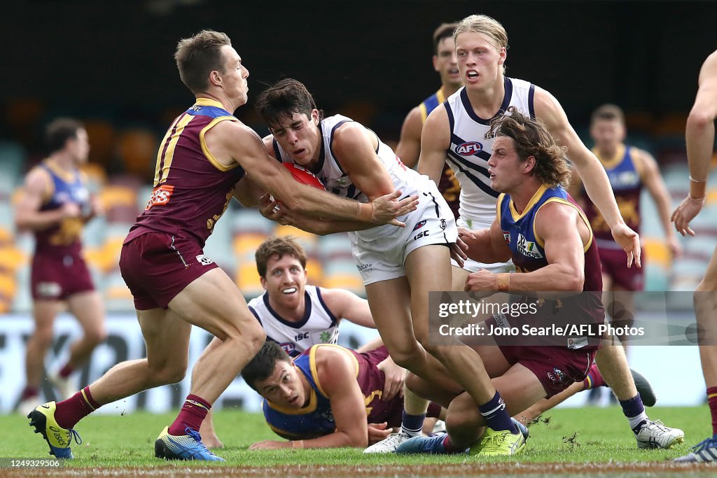 AFL Rd 2 - Brisbane v Fremantle