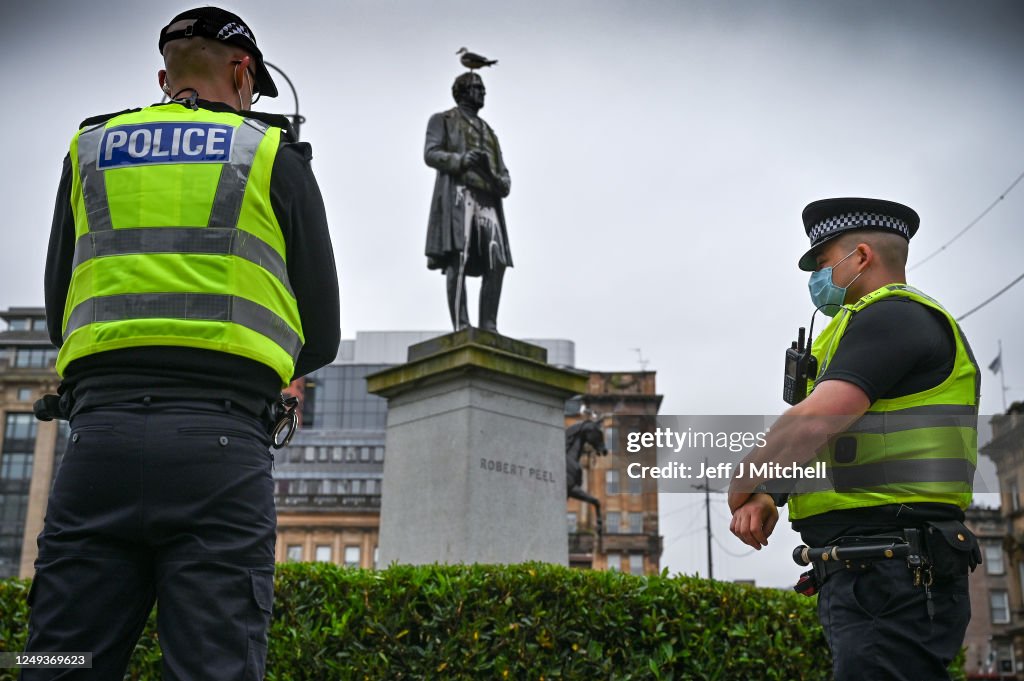 Far-Right Activists Gather At Glasgow Cenotaph Amid Black Lives Matter Protest