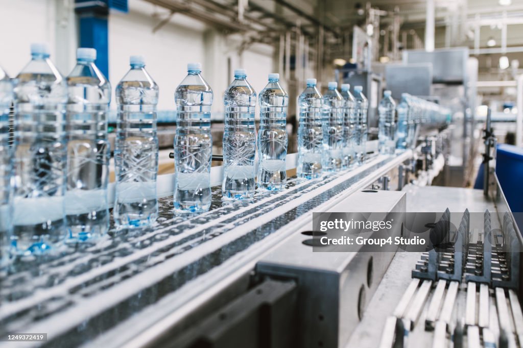 ボトリング工場