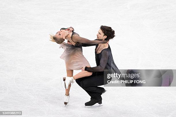 412 Maria Kazakova (Figure Skater) Stock Photos, High-Res Pictures, and ...