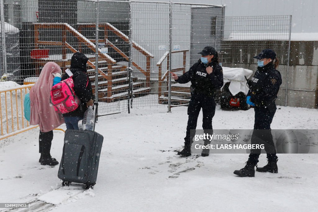 CANADA-US-MIGRATION