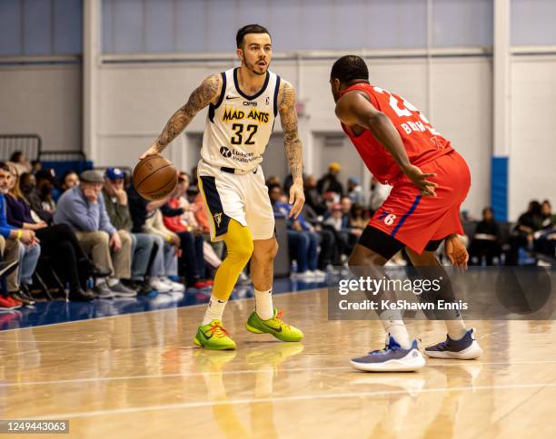 Gabe York of the Fort Wayne Mad Ants handles the ball during the game against the Delaware Blue Coats on March 25, 2023 at Chase Field House in...