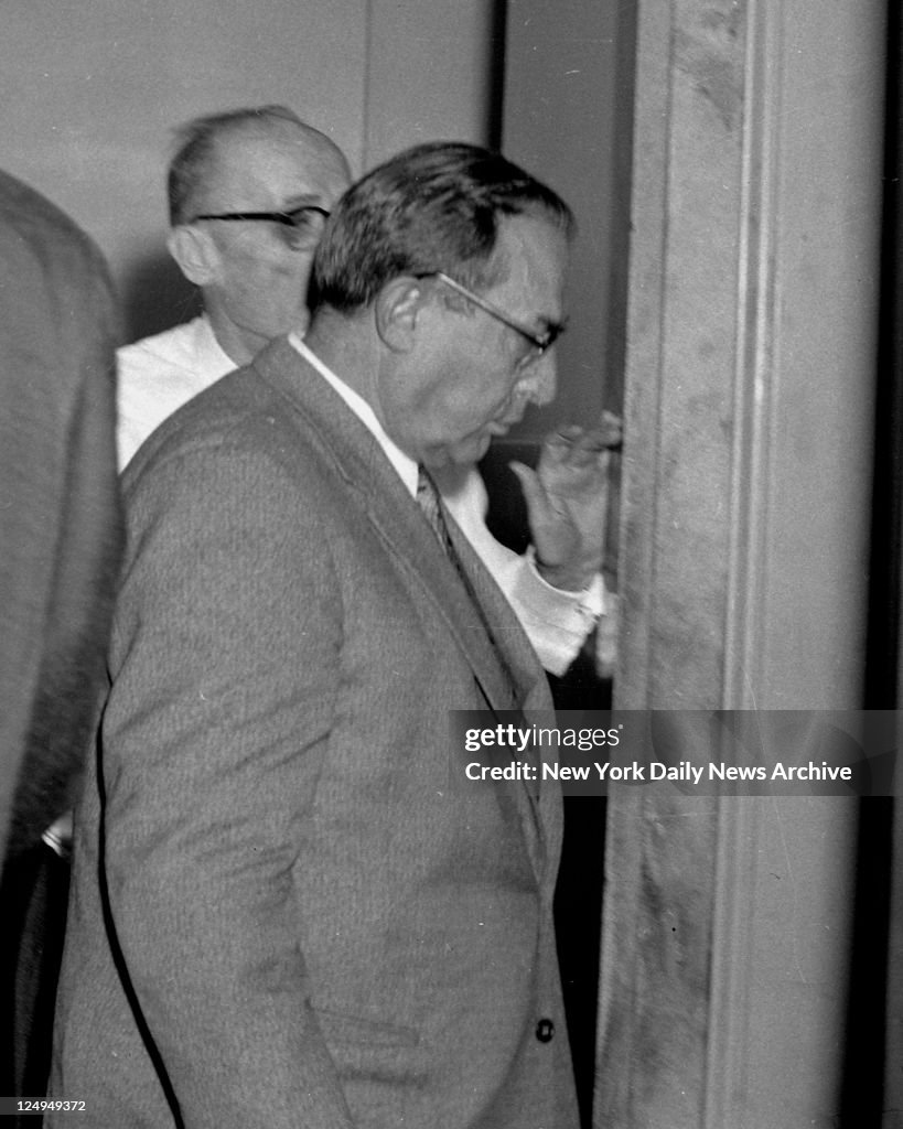 Profaci Joseph Profaci enters Federal Courthouse Building. Evelyn Straus/NY ...
