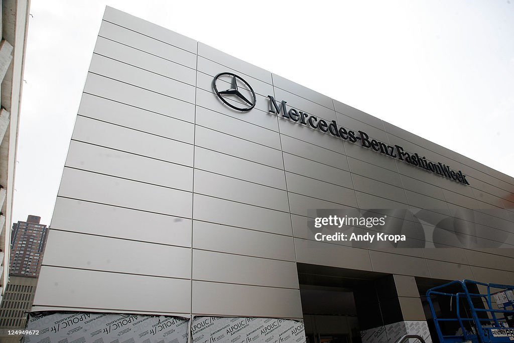 2012 Mercedes-Benz Fashion Week Facade Unveiling