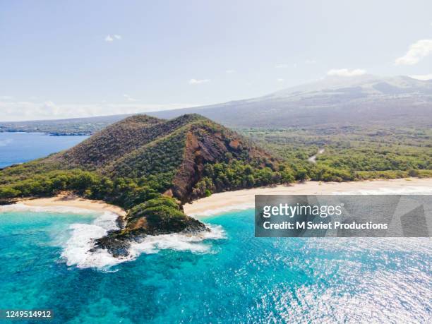 tropical beach aerial - makena beach stock pictures, royalty-free photos & images