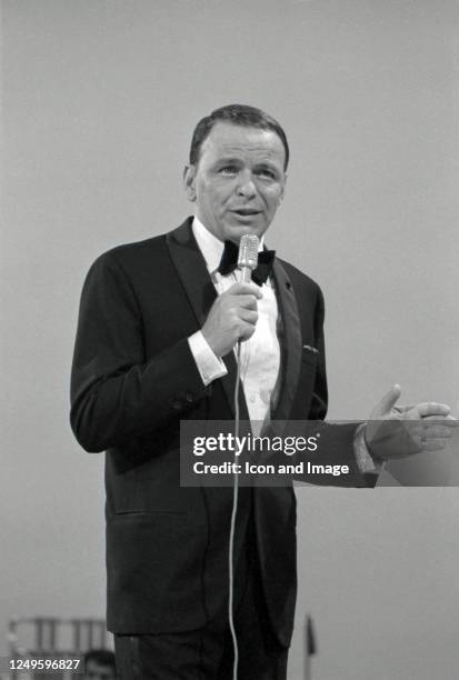 American singer, actor and producer who was one of the most popular and influential musical artists of the 20th century, Frank Sinatra performing in...