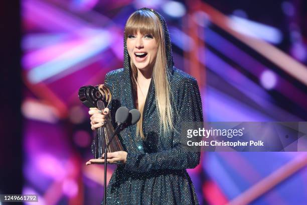 Taylor Swift speaks onstage at the 2023 iHeartRadio Music Awards held at The Dolby Theatre on March 27, 2023 in Los Angeles, California.