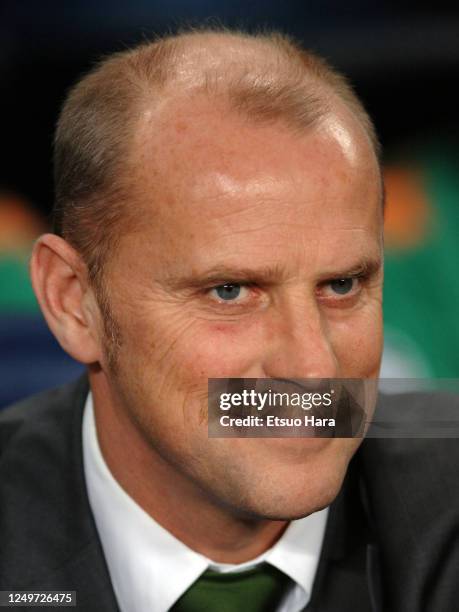 Werder Bremen head coach Thomas Schaaf is seen prior to the UEFA Champions League Group A match between Barcelona and Werder Bremen at the Camp Nou...