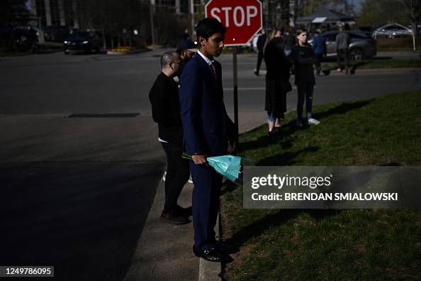 Alex Reddy Alexander Reddy, who's friend's little sister is Hallie Scruggs, pays ...