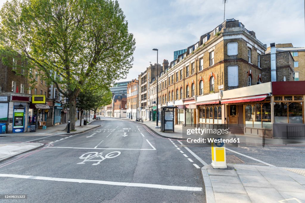 UK, England, London, Empty city street during COVID-19 pandemic