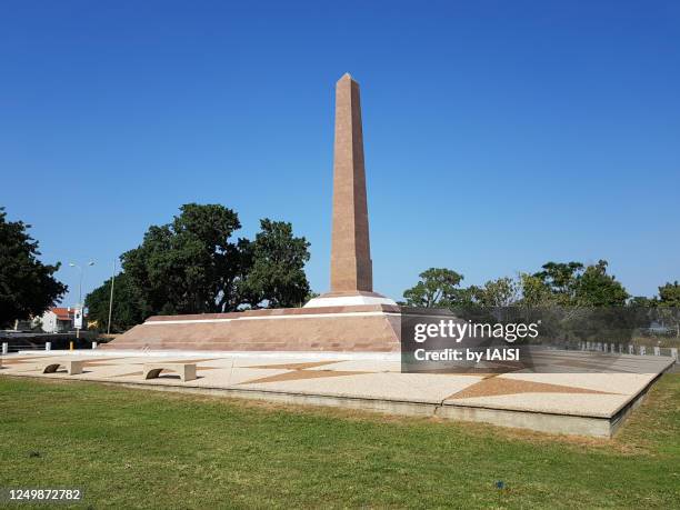 the memorial to the egyptian soldiers who fell in the battle of ad halom in the 1948 independance war - 1948 2019 stock pictures, royalty-free photos & images