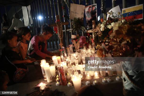 Groups of protesters hold a vigil outside the INM. Ciudad Juarez, Mexico on March 29, 2023.