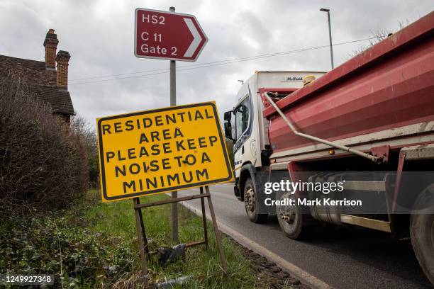 Hs2 Windscreen Sign 1,440 Sound Truck Stock Photos, High-Res Pictures, and Images - Getty ...