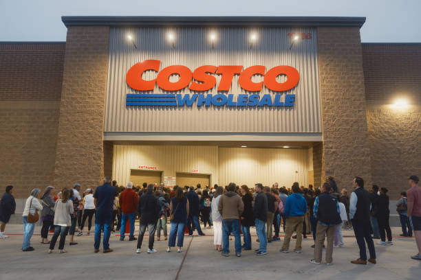 TX: A Costco Wholesale Store Grand Opening