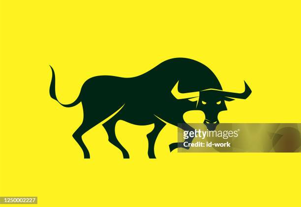 憤怒的公牛剪影 - bull silhouette 幅插畫檔、美工圖案、卡通及圖標