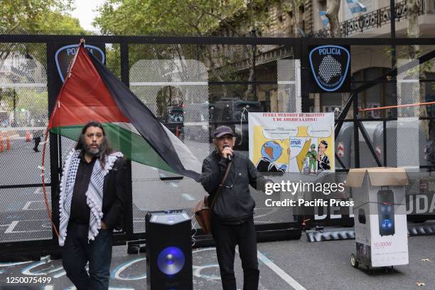 Social, political and cultural organizations carry out a mobilization in front of the Israeli Embassy, in response to a call from the Argentine...