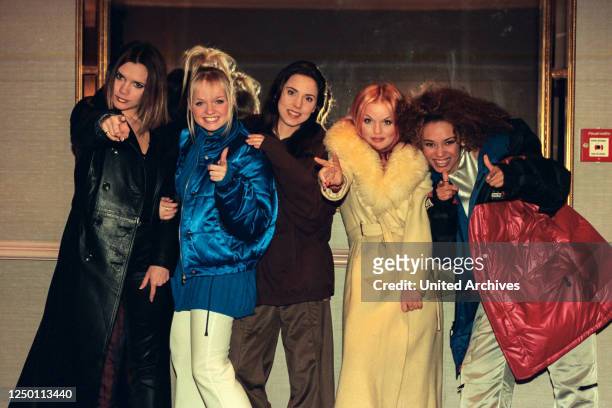 Spice Girls - Die fünfköpfige britische Pop-Girlgroup "Spice Girls" Melanie ?Mel B? Brown, Emma Bunton, Geraldine ?Geri? Horner, geb. Halliwell,...