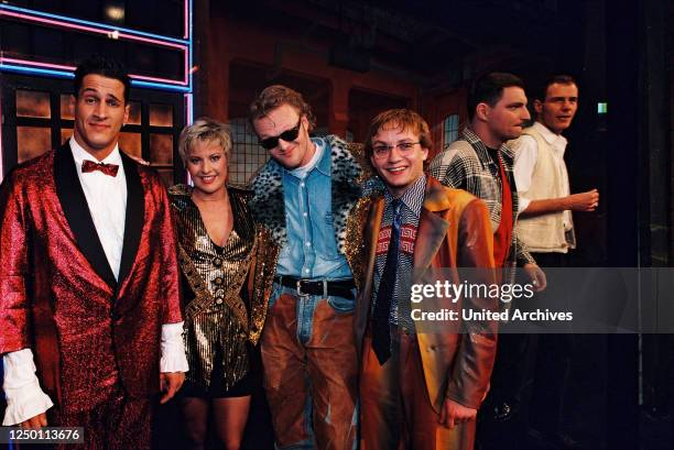 Samstag Nacht TV-Comedy Show 1995 - Aufzeichnung der 50 Ausgabe von "RTL Samstag Nacht" in den MMC Studios in Hürth. Mirco Nontschew, Tanja Schumann,...