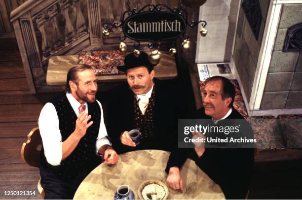 Die Wallfahrt', D 1993, Regie: Egon Biscan, HERMANN GIEFER, RUPERT POINTVOGL, EGON BISCAN, Stichwort: Stammtisch.