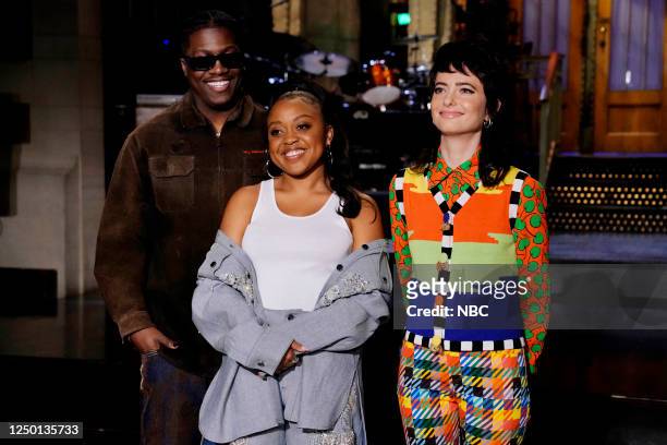 Quinta Brunson, Lil Yachty Episode 1842 -- Pictured: Musical guest Lil Yachty, host Quinta Brunson, and Sarah Sherman in Studio 8H during Promos on...