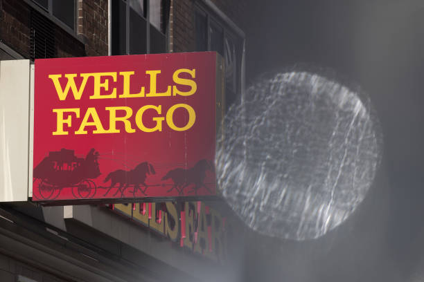NY: A Wells Fargo Bank Branch Ahead Of Earnings Figures