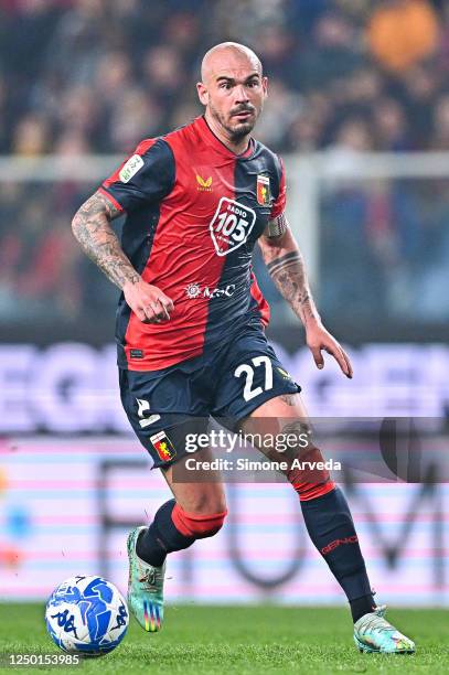 Stefano Sturaro of Genoa in action during the Serie B match between Genoa CFC and Reggina at Stadio Luigi Ferraris on March 31, 2023 in Genoa, Italy.