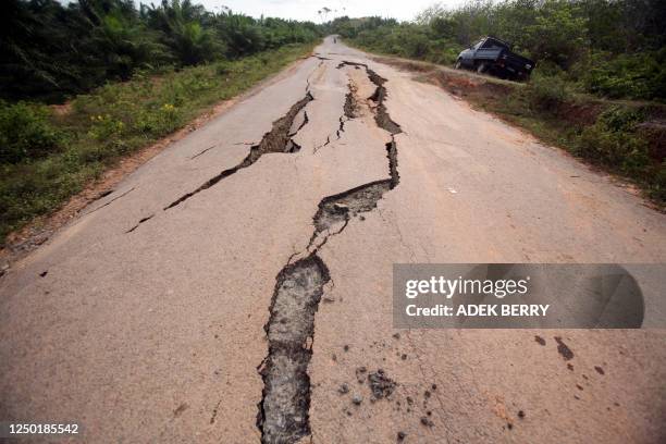 September 2007 Sumatra Earthquake Photos and Premium High Res Pictures