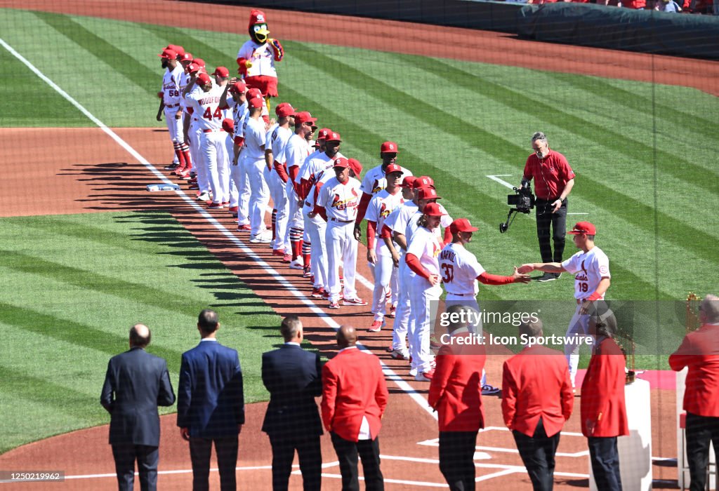 Current Cardinals Roster The current St.Louis Cardinals roster lines up before an MLB game ...