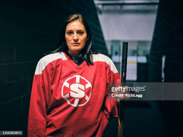 woman hockey player - england hockey women stock pictures, royalty-free photos & images
