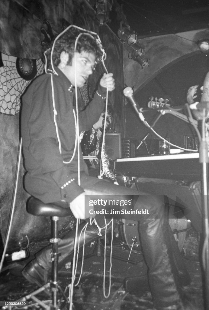 Actor Musician Billy Burke Performs At The Dragonfly