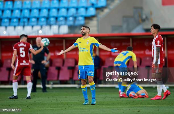 Alex Suarez of Las Palmas reacts during the La Liga Smartbank match between UD Almeria and UD Las Palmas at Estadio Municipal de Los Juegos...