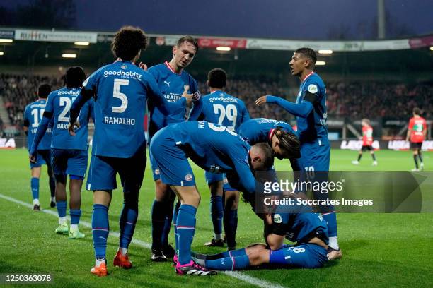 Olivier Boscagli of PSV celebrates 0-2 with Johan Bakayoko of PSV, Joey Veerman of PSV, Luuk de Jong of PSV, Phillipp Mwene of PSV, Andre Ramalho of...