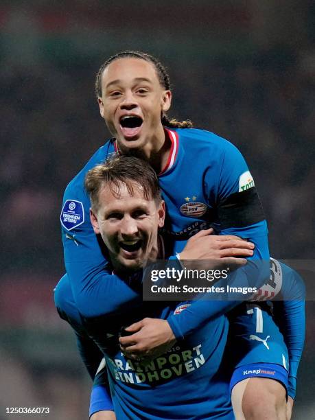 Luuk de Jong of PSV celebrates 0-4 with Xavi Simons of PSV during the Dutch Eredivisie match between NEC Nijmegen v PSV at the Goffert Stadium on...