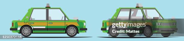 ilustrações, clipart, desenhos animados e ícones de táxi verde simples com tração à esquerda, vista lateral e visão 3/4 - taxista