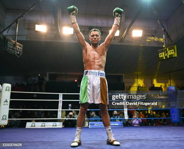 Paddy Boxing Paddy Donovan (Irish Boxer) Photos and Premium High Res Pictures ...
