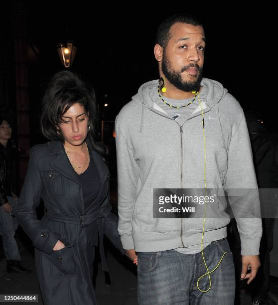Amy Winehouse Sighting In London October Photos and Premium High Res ...