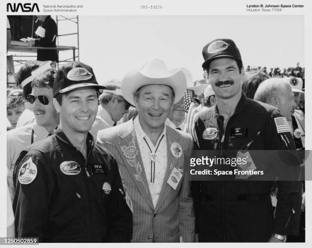 American NASA astronaut Jerry L Ross, American singer and actor Roy Rogers , and American NASA astronaut Guy S Gardner attend the landing of the...