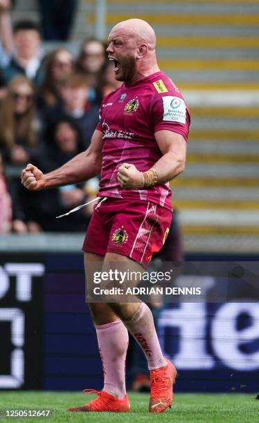 Exeter Chiefs' English hooker Jack Yeandle celebrates after scoring the last try of his team during the European Rugby Champions Cup, Round of 16...