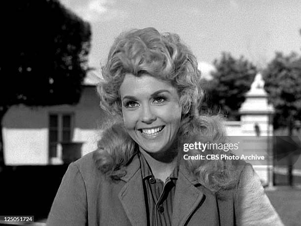 Donna Douglas as Elly May Clampett in THE BEVERLY HILLBILLIES episode, "Granny's Garden." Original airdate, October 9, 1963. Image is a frame grab.