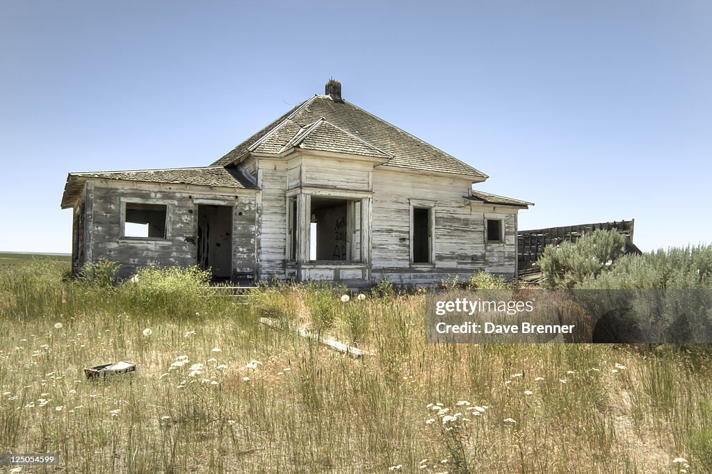 Abandoned farmhouse