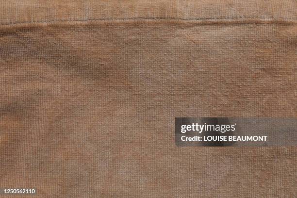 abstract corduroy close up - beige pants - fotografias e filmes do acervo