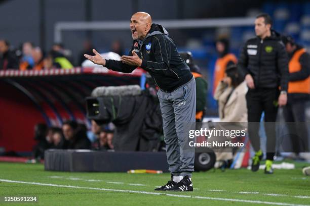 Luciano Spalletti of SSC Napoli yells during the Serie A match between SSC Napoli and AC Milan at Stadio Diego Armando Maradona on April 02, 2023 in...